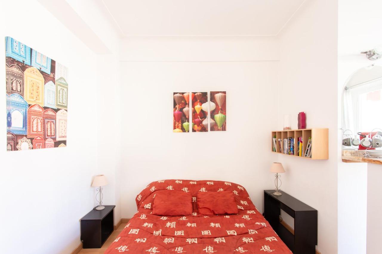 Nice Center - Bright Studio Balcony Wifi & Aircon Apartment Ngoại thất bức ảnh