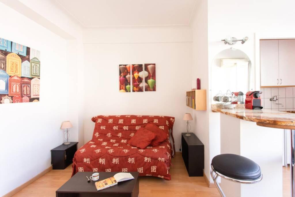 Nice Center - Bright Studio Balcony Wifi & Aircon Apartment Ngoại thất bức ảnh